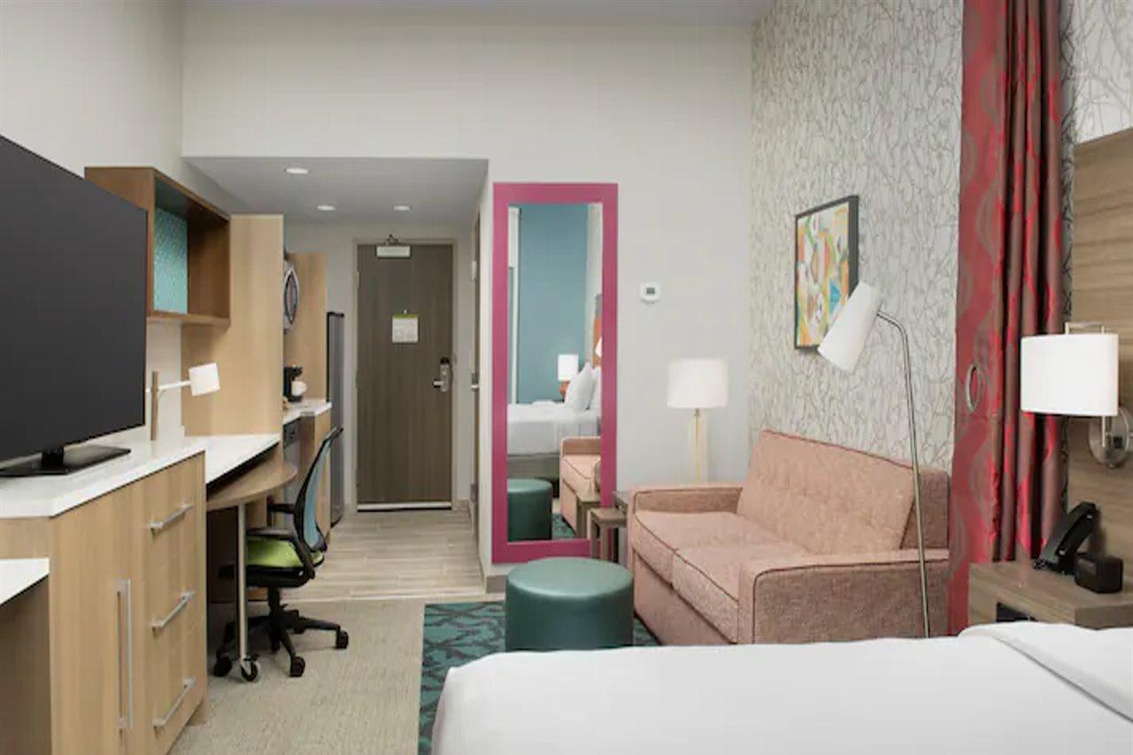 Home2 Suites By Hilton Fort Myers Airport エクステリア 写真