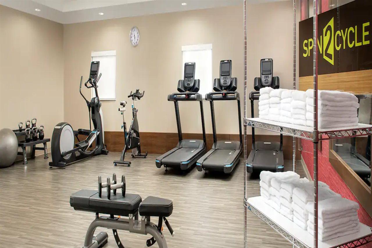 Home2 Suites By Hilton Fort Myers Airport エクステリア 写真