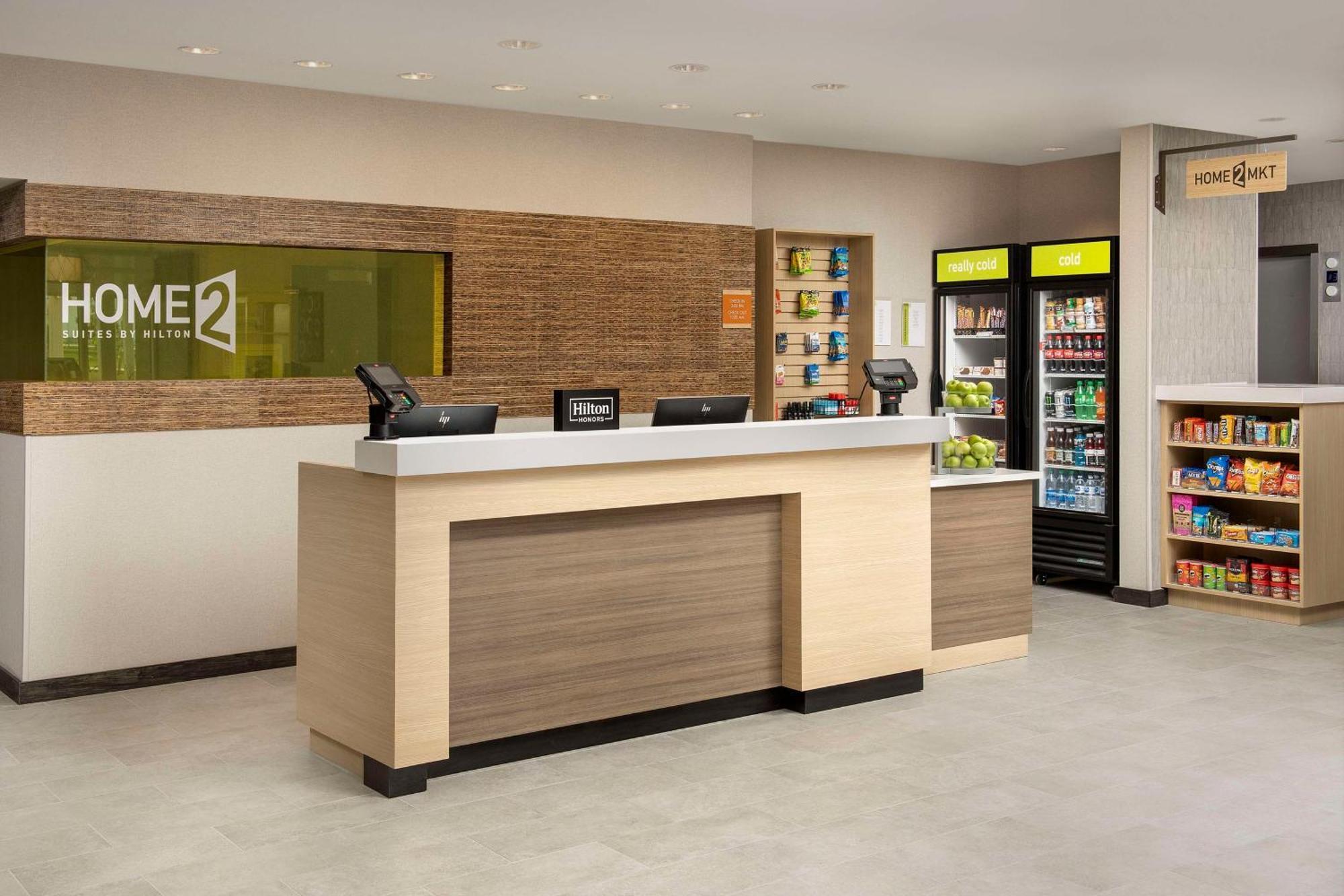 Home2 Suites By Hilton Fort Myers Airport エクステリア 写真