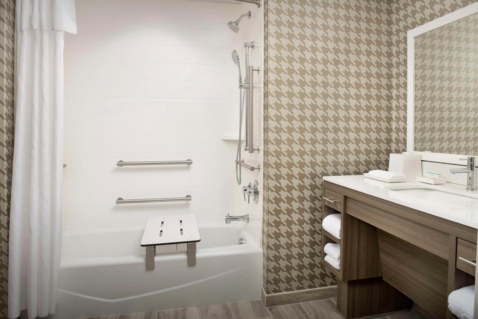 Home2 Suites By Hilton Fort Myers Airport エクステリア 写真